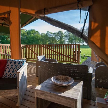 Lapwing Safari Tent Челтенхам Экстерьер фото