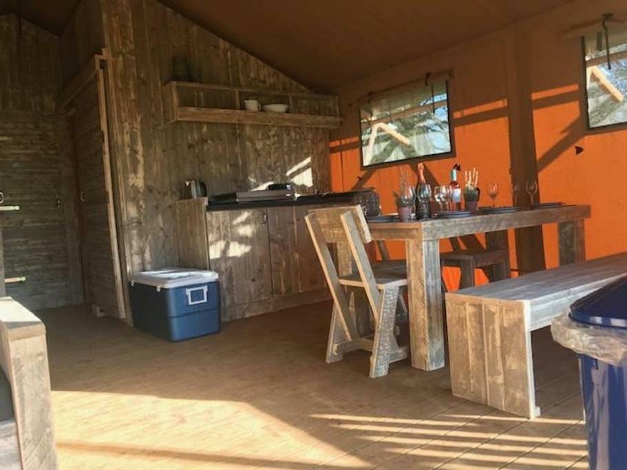 Lapwing Safari Tent Челтенхам Экстерьер фото